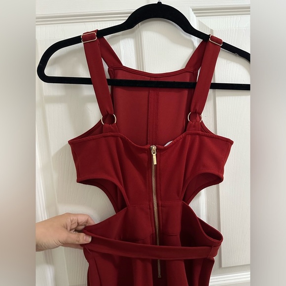 Sexy BeBe Red Cutout Wide Leg belted pant Jumpsuit size 2 straight leg - Picture 3 of 8